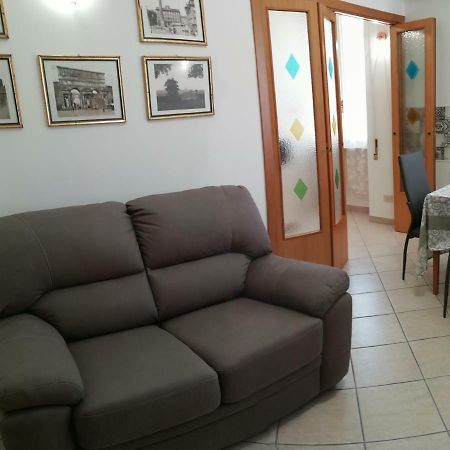 Casa SereTina Rome Bagian luar foto