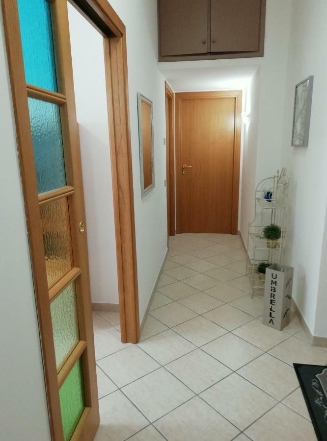 Casa SereTina Rome Bagian luar foto
