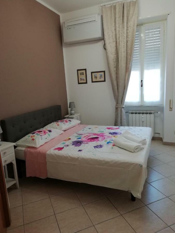 Casa SereTina Rome Bagian luar foto